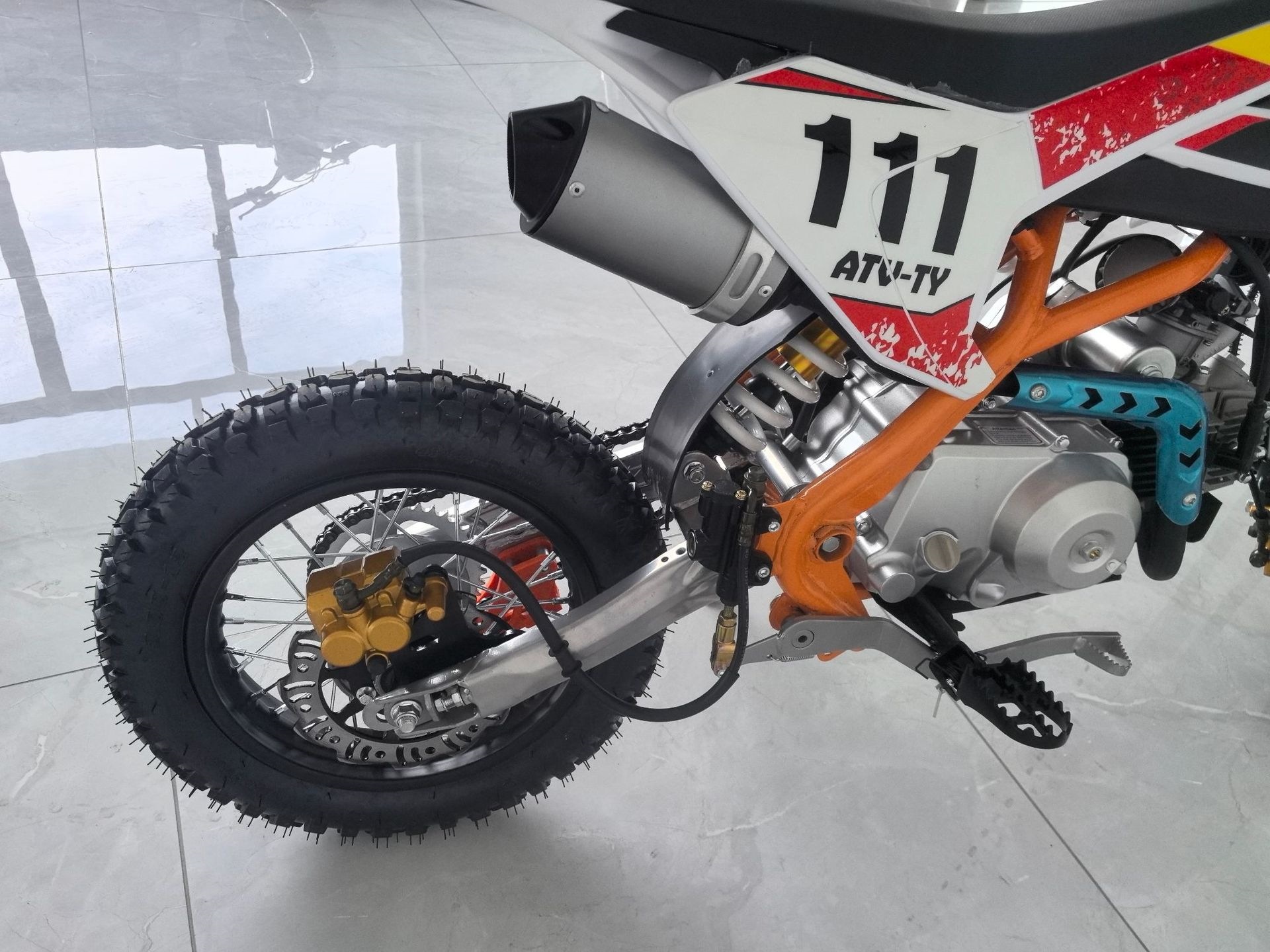 New Off-Road Vehicle, Dual-Beam 125Cc Power All-Terrain Competitive Mountain Venue Motorcycle 14inch 12inch