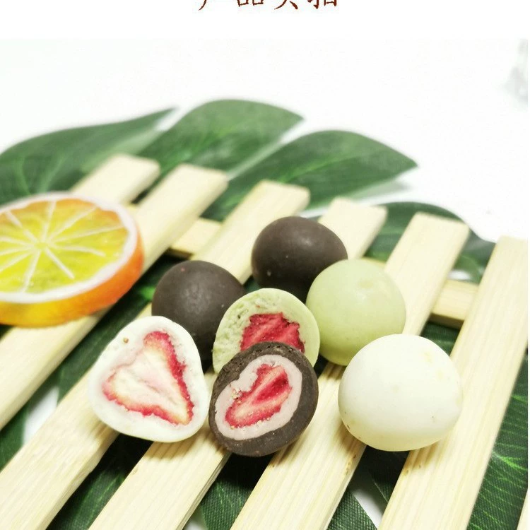 Снеки Тони Strawberry Chocolate, 60 г, цельные клубничные сердцевины, 3 варианта вкуса