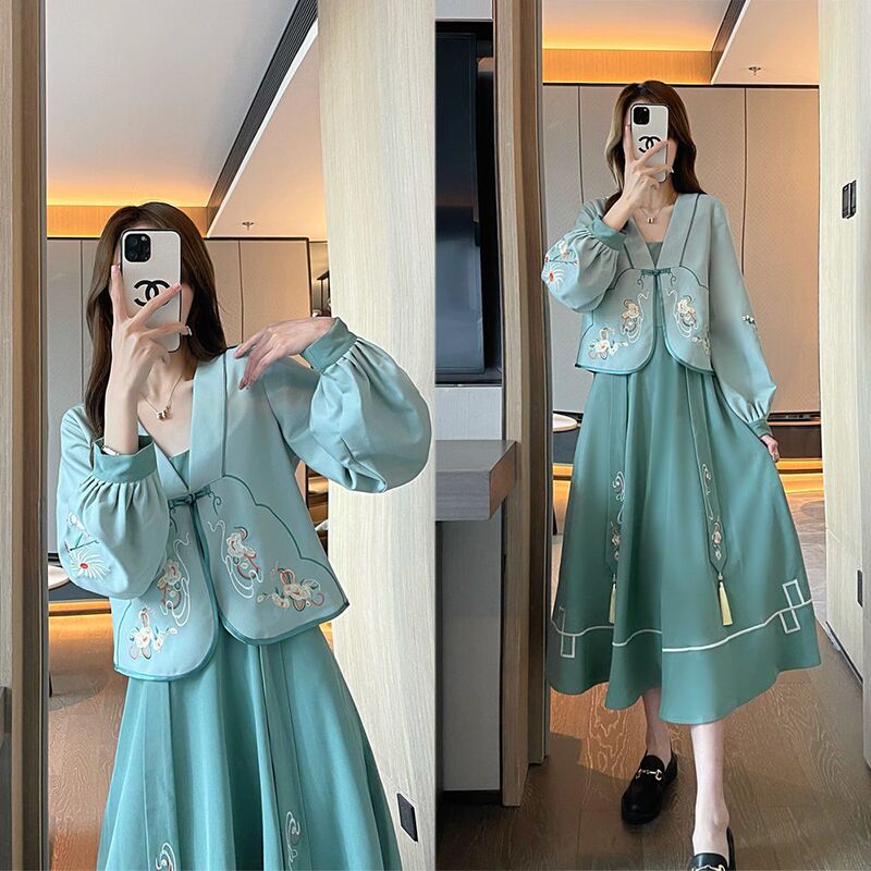 Tang-Style Hanfu for Women, Early Autumn Outfit, Chinese-Style Buttoned Qipao, Improved for Everyday Wear, Tang Suit Top, Ancient Style Skirt