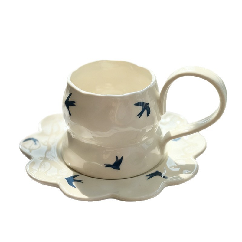Transfronterizos mano mano pintada golondrina taza de cerámica retró nicho taza de café de desayuno conjunto de plato de taza de té