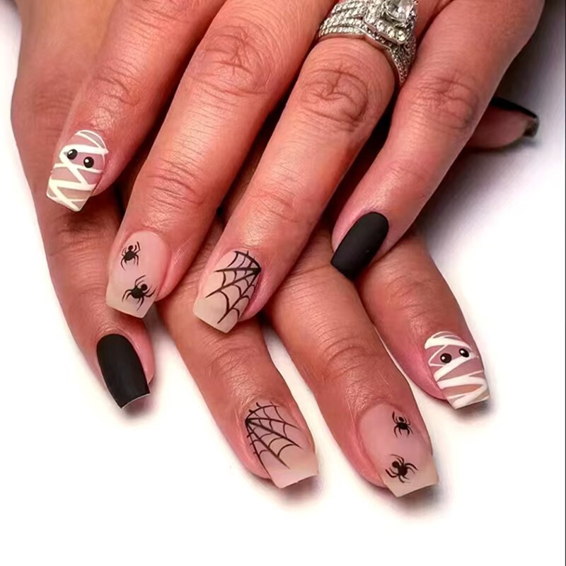 European and American Wear Armor Halloween Series Wear Nail Art Dark Black Spider Nail Patch Frosted Fake Nail Nail Nail Pieces