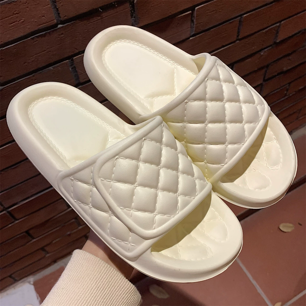 Летние модные ромбовидные сандалии и тапочки для пар для мальчиков и девочек, нескользящая обувь из ЭВА для дома для ступенек A1608lg