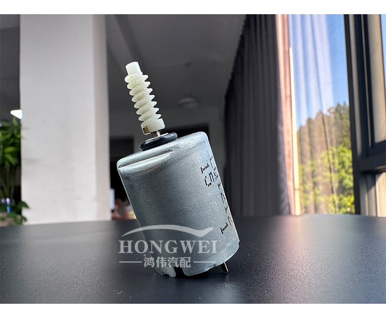 Suitable for Toyota Air Conditioner Evaporator Box Servo Motor Wind Direction Heating and Cooling Internal and External Circulation Conversion Motor Internal Small Motor