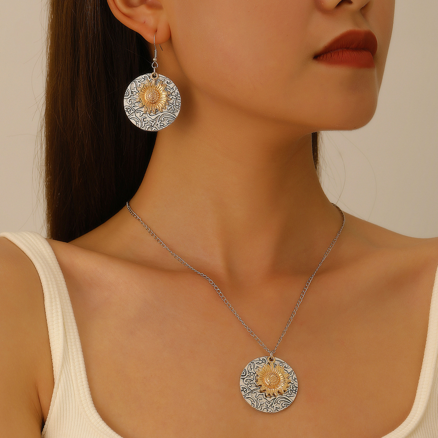 European and American Bohemian Style Two-color Sunflower Earrings Necklace suit Geometric Round Retro Earrings Women's Jewelry