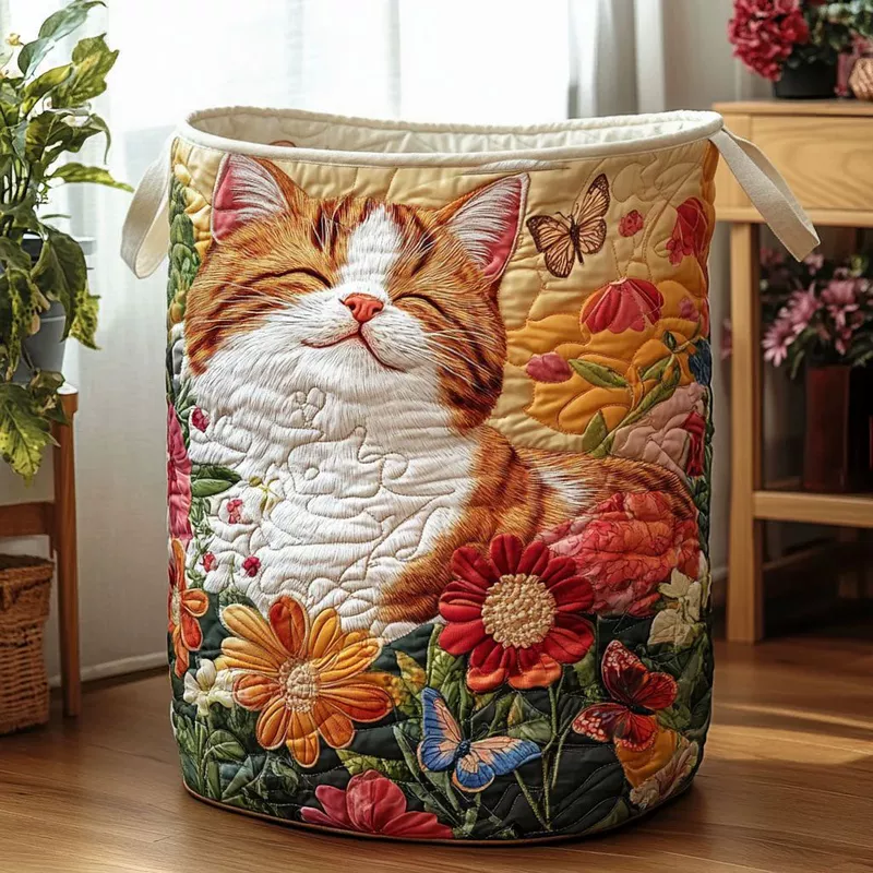 Корзина для белья с рыжим котом стёганая с ручкой