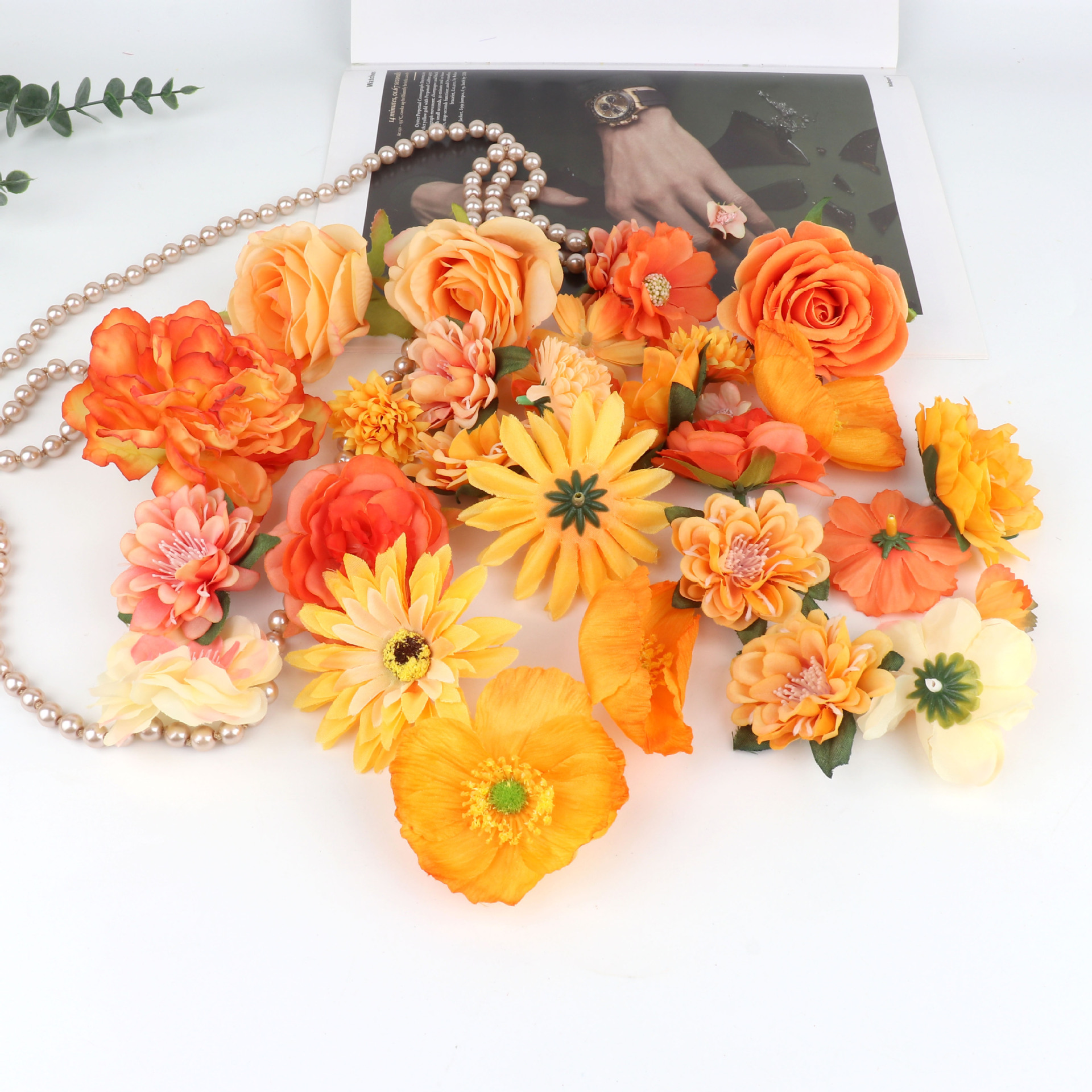 Randomly mixed orange series 20/includes 15 meters of cord