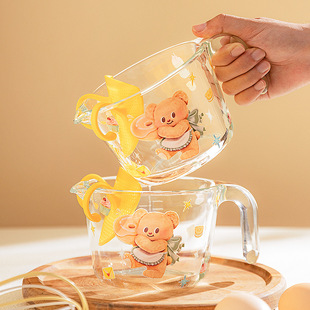 [Modern Housewife & Butter Bear] Filter Glass Measuring Cup with Scale Large Capacity Kitchen Egg Cup
