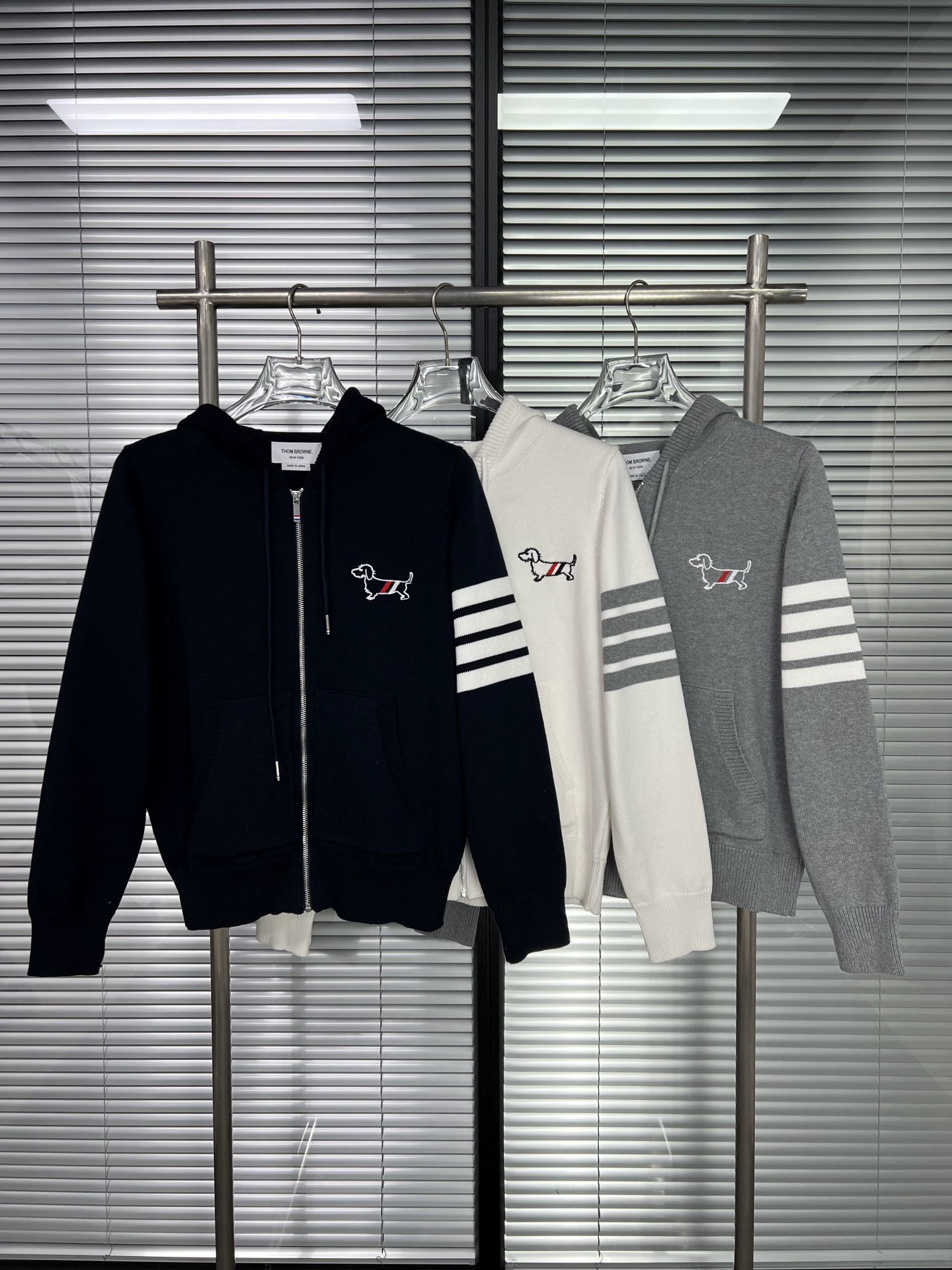Knitted classic sweater, woolen jacket with hood with zipper, with embroidery
