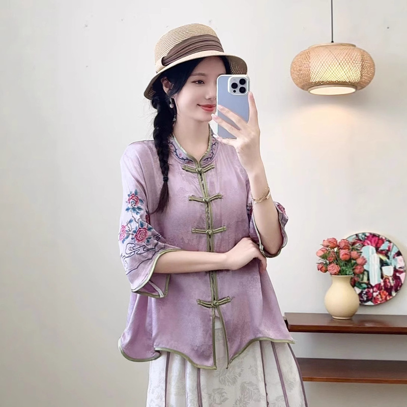 2025 New Summer Satin Draped Jacquard Embroidered Stand-Up Collar Handmade Button Contrast Color Elegant Lace Cut Shirt