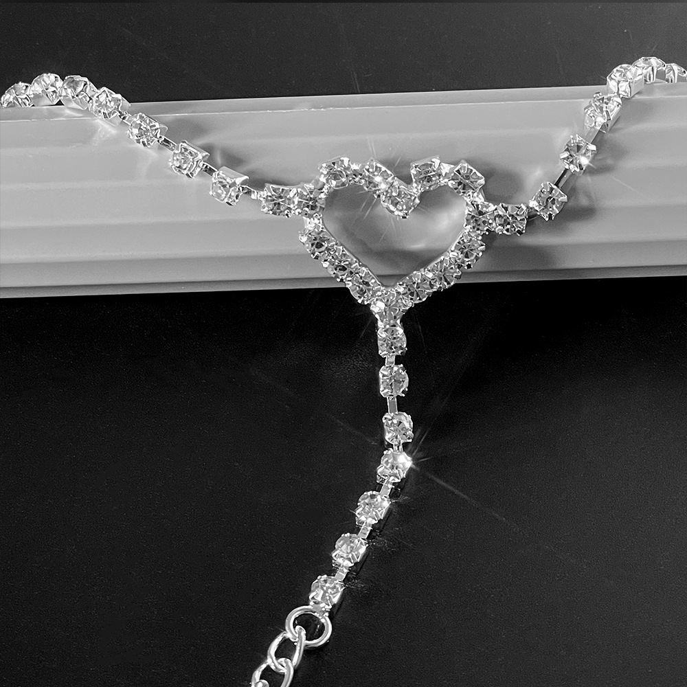 Collana da donna con strass, stile transfrontaliero europeo e americano, sexy bikini con cuore cavo, gioiello per il corpo._voghion.com
