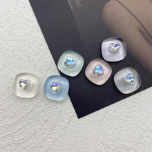 С����͸������ˮ�����K�����Ͱ���ɫ�Ʒ���԰l�A�^�Ь������