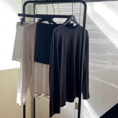 欧米の春の夏の女装の新型ファッションのファッションのtシャツの短いズボンのカジュアルな百合のギャルの純色のスーツ