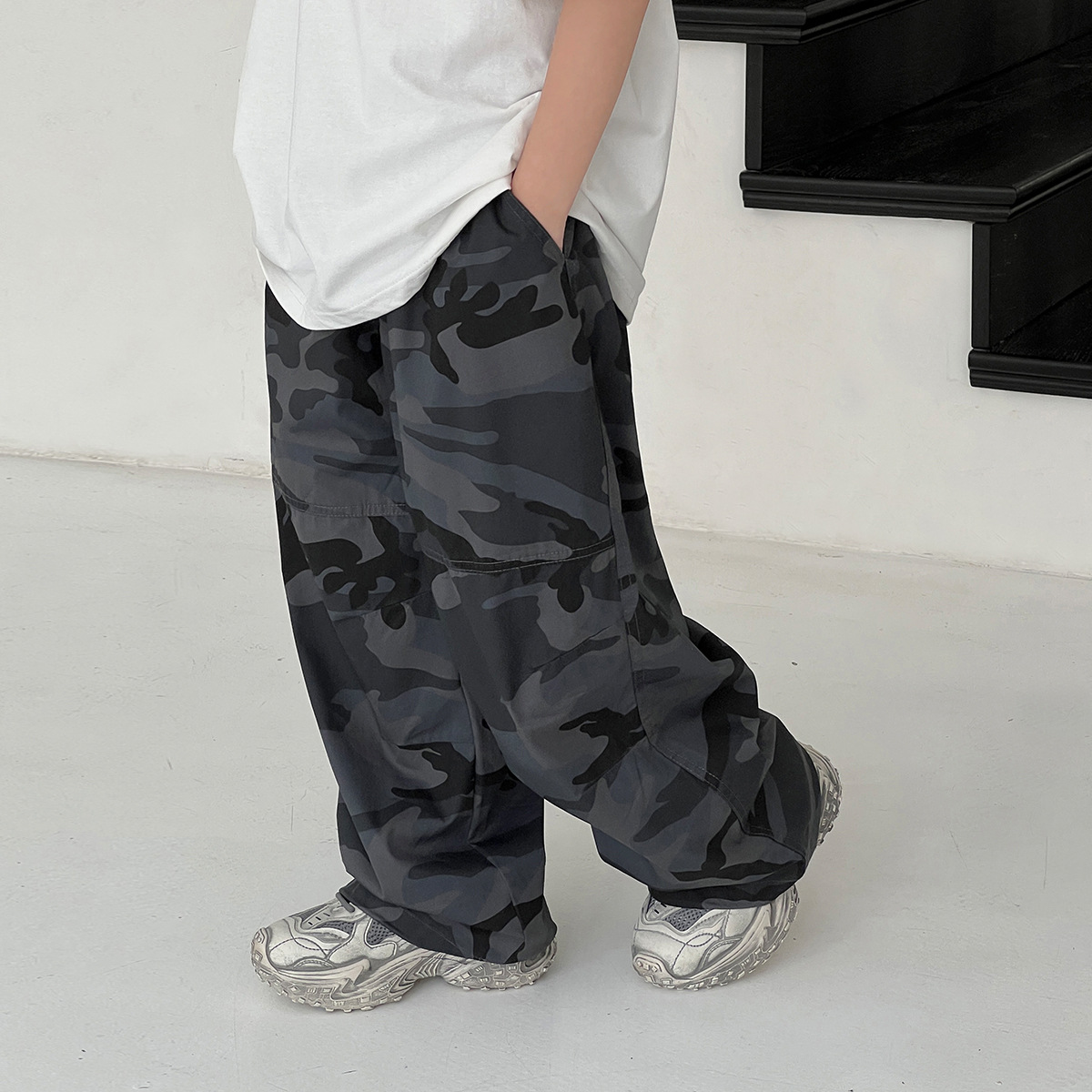 2025 Boys' Summer Clothing Children's Korean Fashion Simple Versatile Personalized Camouflage Cargo Style Daily Casual Pants Trendy