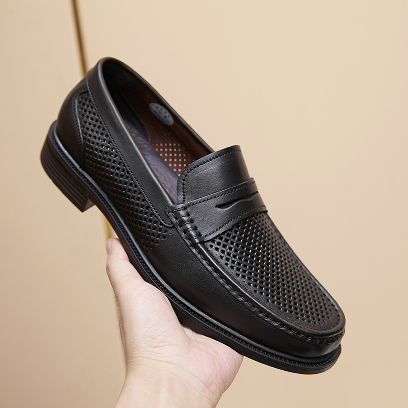 Leather hollow breathable men's business casual leather shoes cover foot punching professional men's shoes_voghion.com
