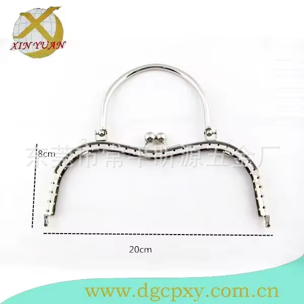 厂家供应凹腰针孔刺绣手缝钱包铰，手提包夹 ，白色提手包五金