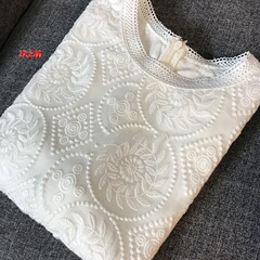 仙美入骨 ~ 重工10姆米シミュレーション糸水溶花外単円襟微松半袖刺繍レースシャツ女