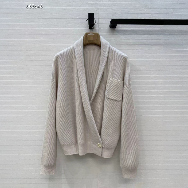 2026 early autumn new knitwear, fashionable and elegant, relaxed and comfortable, wrap-around lapel cardigan jacket, wholesale