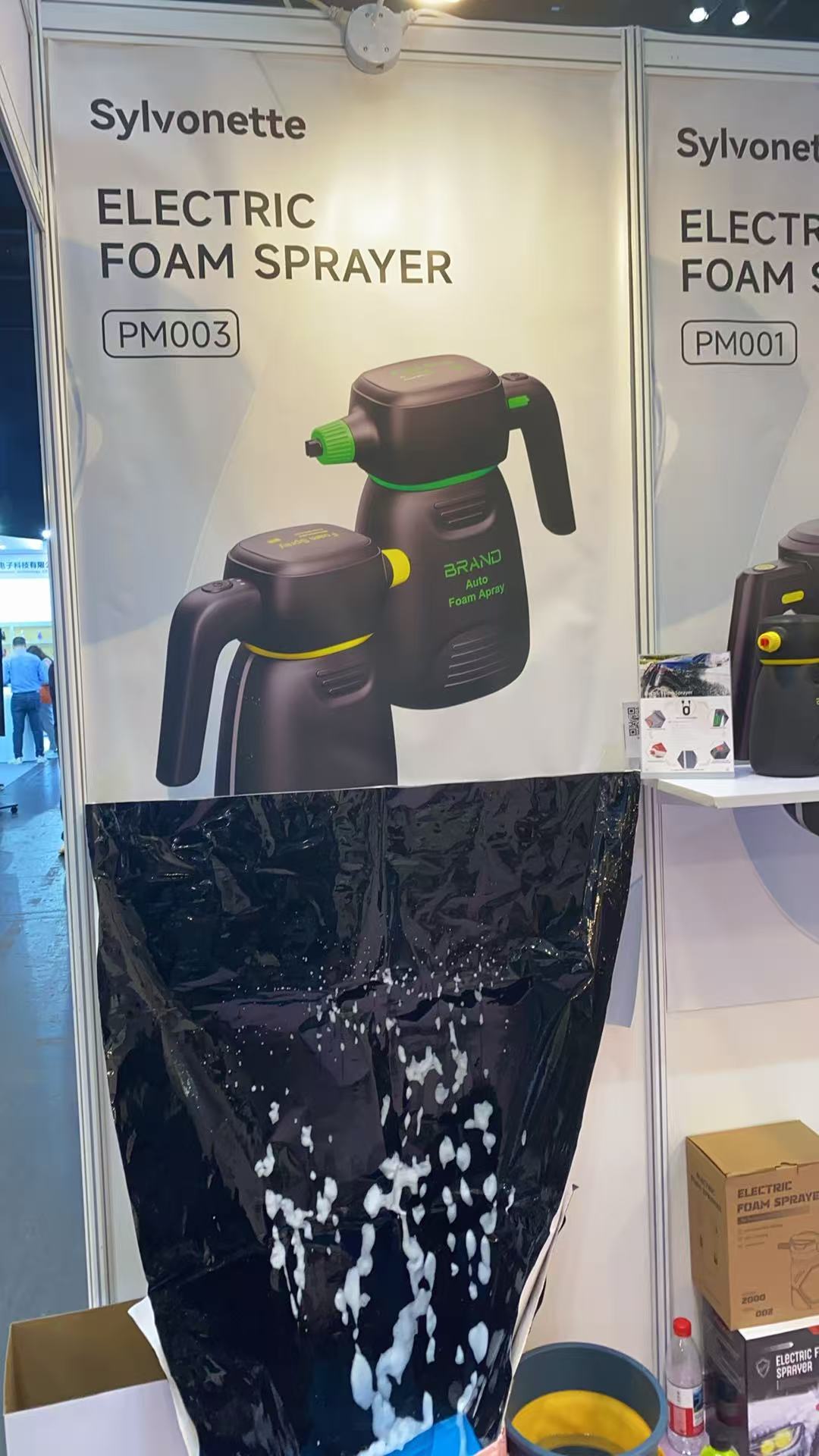 2026 New High-End Car Wash Electric Foam Sprayer, Rechargeable Pressurized PA Sprayer, Dual-Use for Home and Car, Multi-Functional