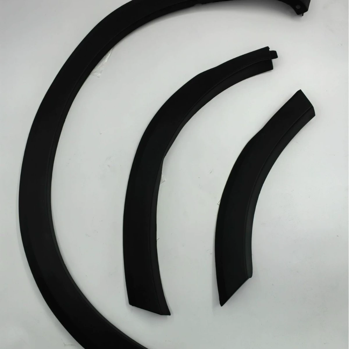 Подходит для бровей колесных арок MG HS (передняя, задняя, левая и правая)