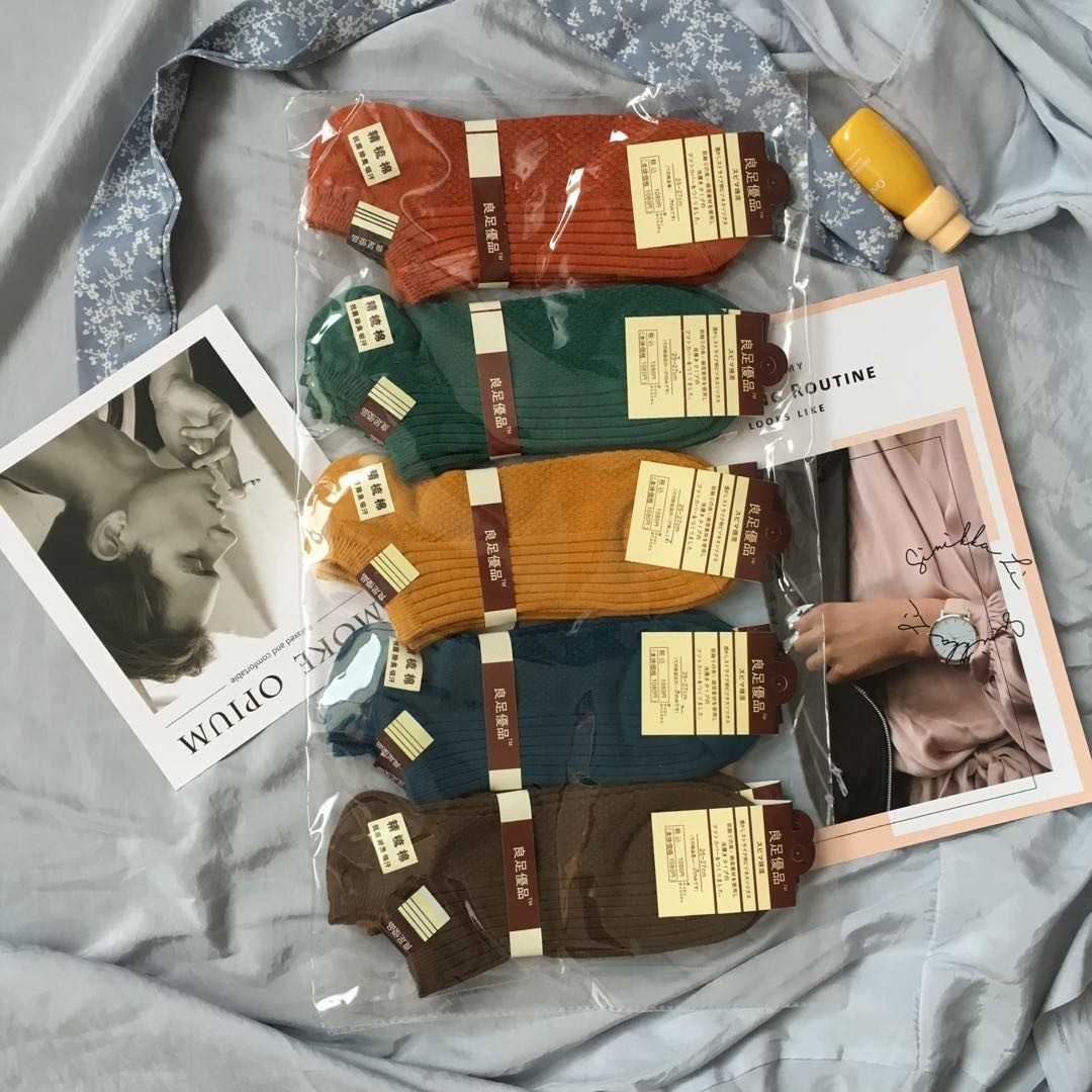 13327129560_1926041684