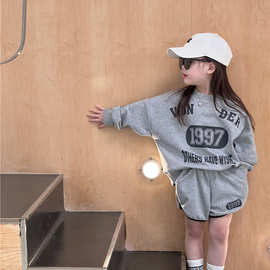 2023春季新款童装 女童韩版休闲字母运动套装 卫衣+短裤 2件套