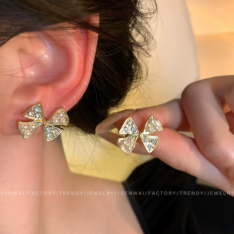 Серьги из серебра 925 с жемчужным бантиком, микровклейка цирконием, стиль 2026