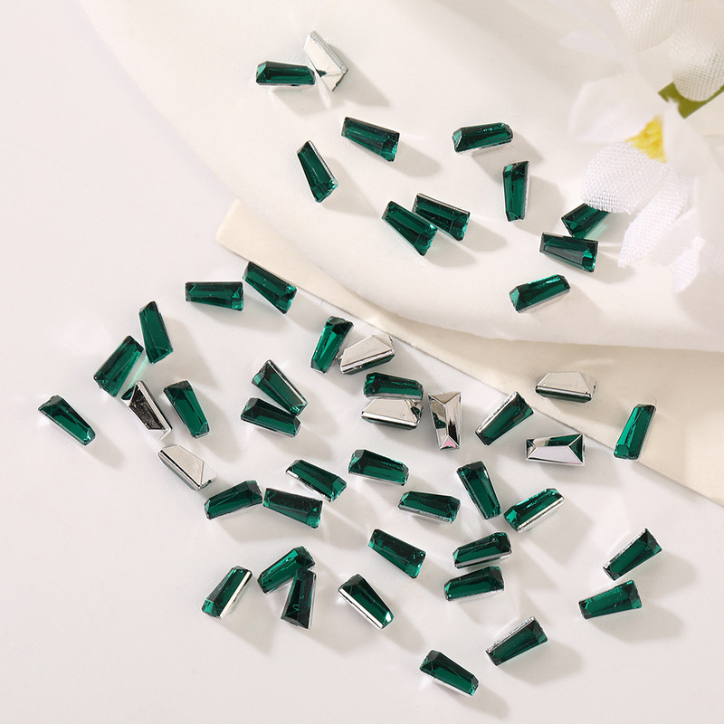 Mini rectangular 2x3x5 pointed trapezoidal jewelry accessories, zircon nail art DIY accessories, exquisite French-style jewelry accessories