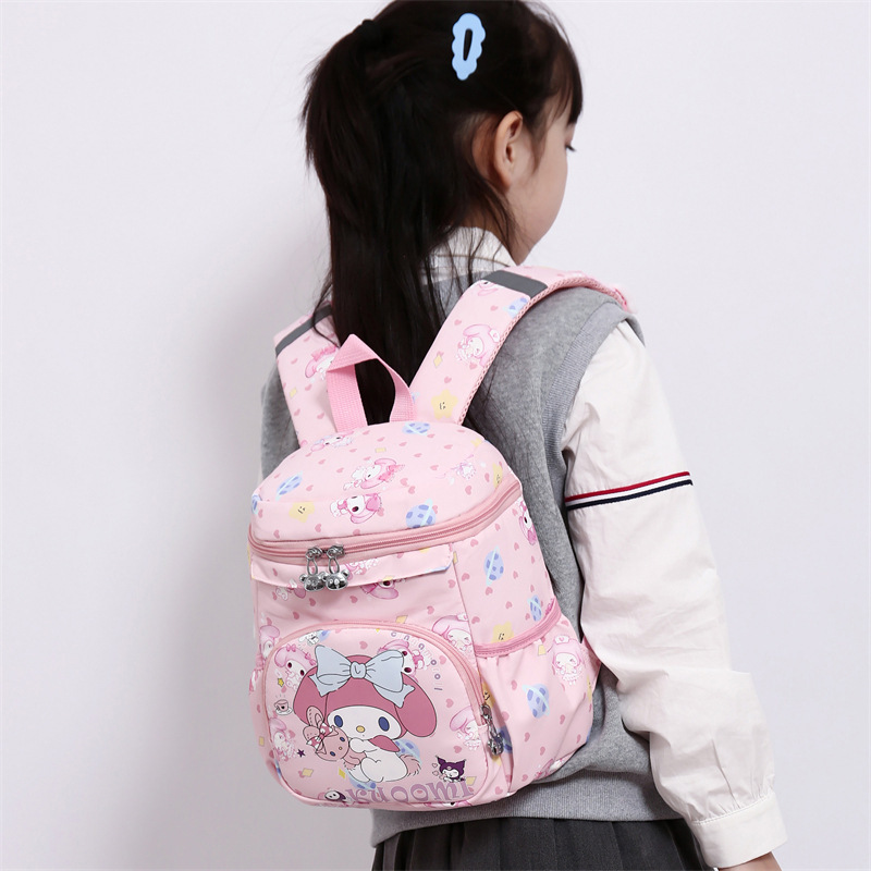 Nuevo tipo de mochila infantil para niños clase pequeña niñas niñas lindas bolsas de dibujos animados ocio versátil al aire libre bocadillos de hombro