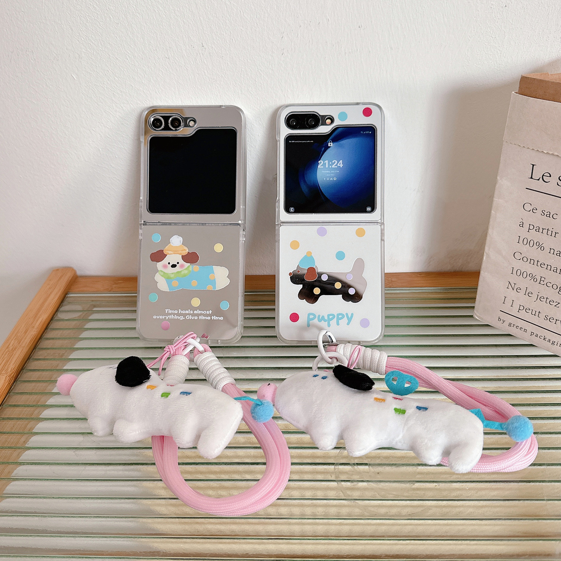 New Mirror Wave Dot Dog Samsung ZFlip6 Generation Folding GalaxyZFlip3/4/5 Generation Phone Case_voghion.com