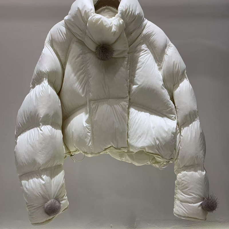Winter New Short Stand-Up Collar Goose down Jacket for Women, Super Nice Mink Fur Ball, Accessible Luxury and Warmth