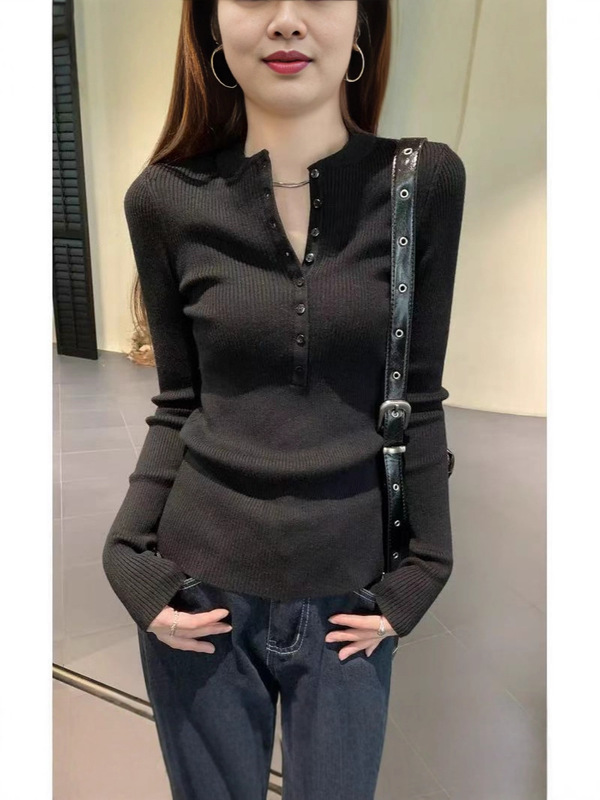 韩版气质半开领排扣针织衫女秋冬新款软糯修身显瘦内搭打底衫上衣|undefined