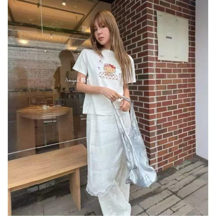 100% Pure Cotton Korean Dongdaemun 2026 New Cartoon Swimming Ring Cat Short-Sleeved T-Shirt Women's Summer Loose Top 100% Pure Cotton Korean Dongdaemun 2026 New Cartoon Swimming Ring Cat Short-Sleeved T-Shirt Women's Summer Loose Top