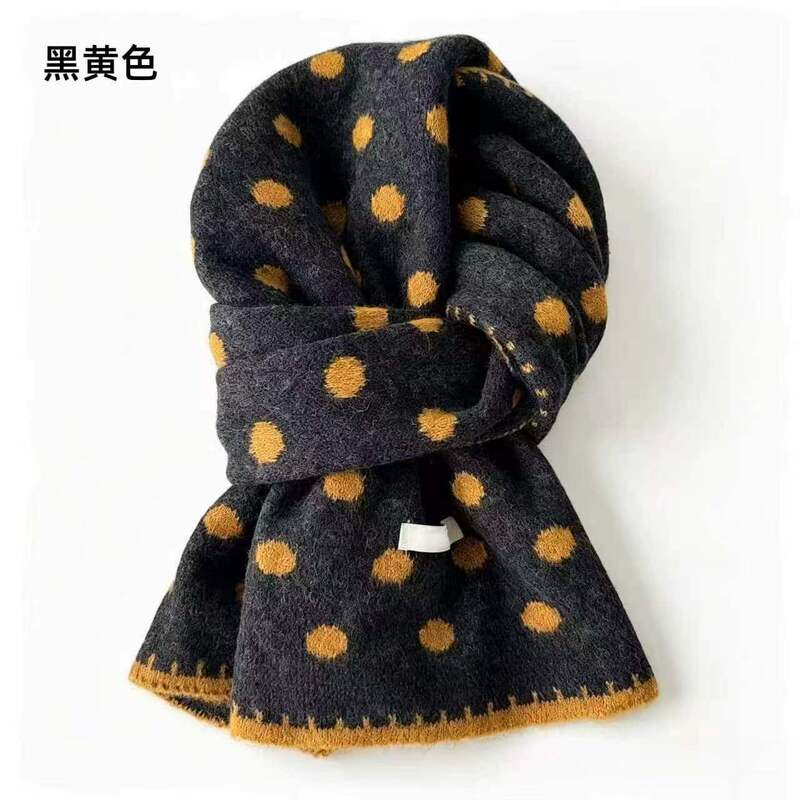 Autumn and winter soft knit scarf, student-style color scheme, warm knitted scarf, wool scarf, polka dot design, winter scarf
