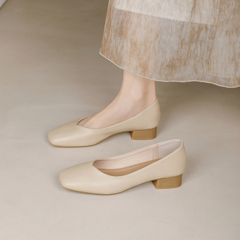 Nude Genuine Leather Granny Shoes for Women with Thick Heels 2025 New French Medium Heel Women's Shoes Summer Soft Leather Non-Tiring Shoes