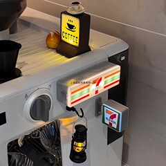 喫茶店の磁気吸引冷蔵庫は創意的なコンビニのランププレートを貼ります。