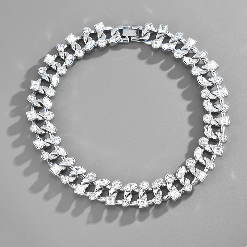 Fashion Geometric Alloy Inlay Rhinestones Unisex Necklace 1 Piece