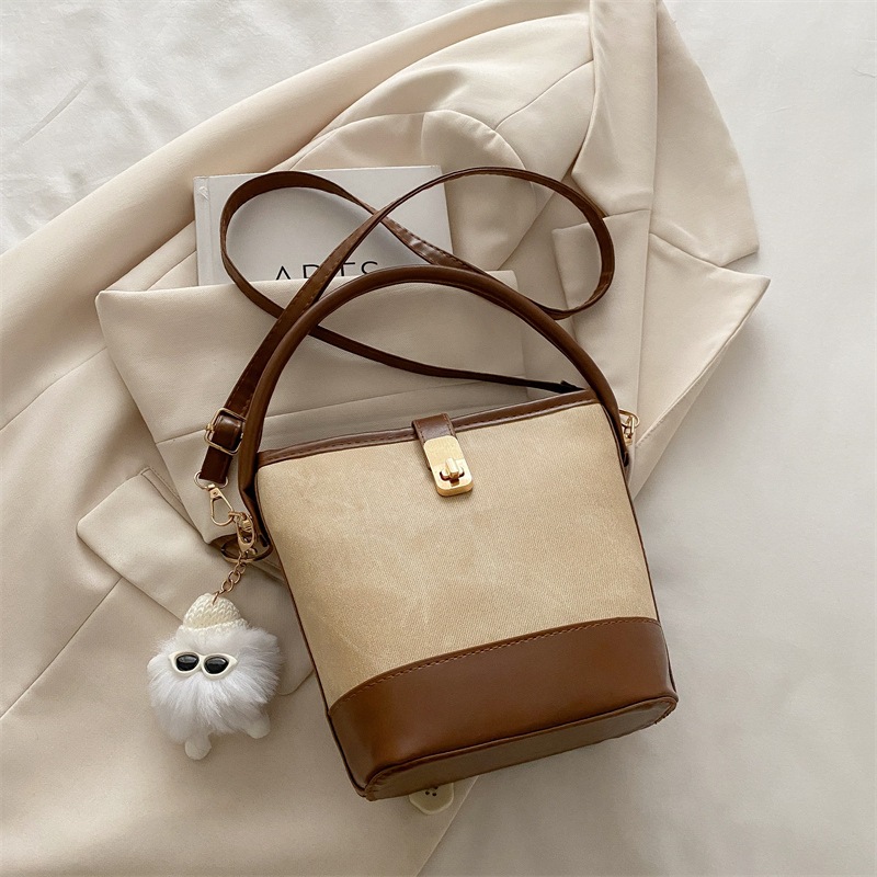 Otoño y invierno Meirad bolsos de mano para mujeres 2024 invierno nuevo estilo nuevo estilo de moda retro bolsos de balde bolsos de mochila para mujeres