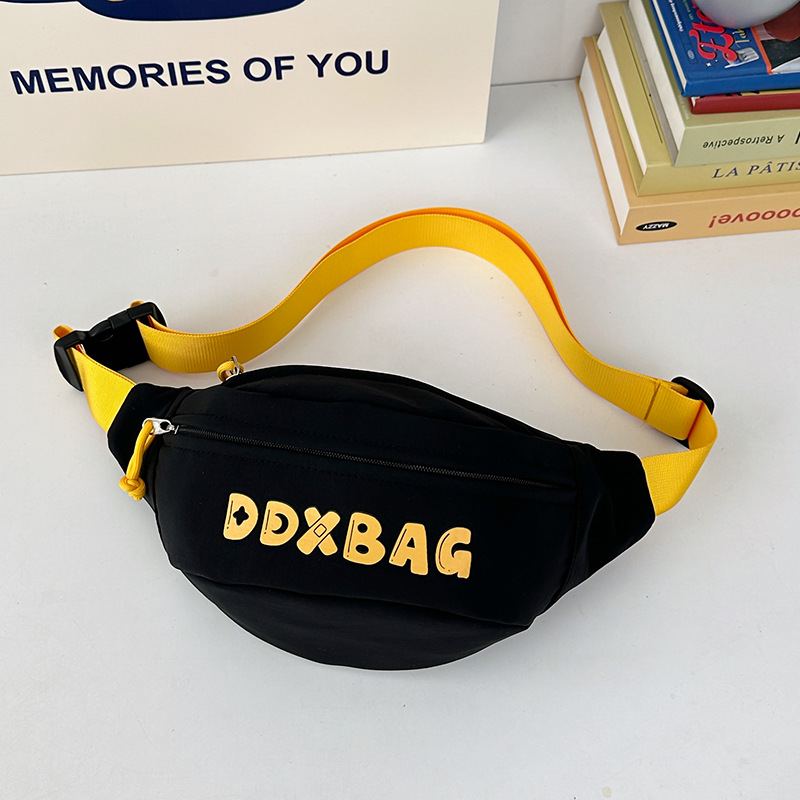 跨境女斜挎包2025新款时尚单肩包尼龙饺子包女士挎包小胸包