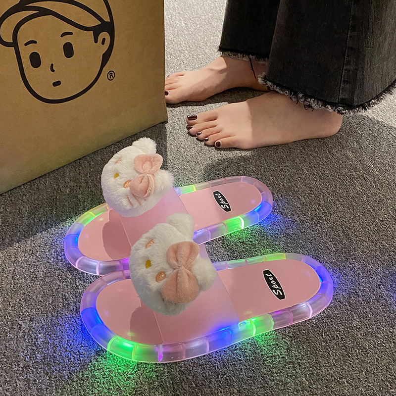 New Luminous Slippers Female Girlfriend Outwear Cool Street Crystal Flat Non-slip Flash Luminous Word Couple