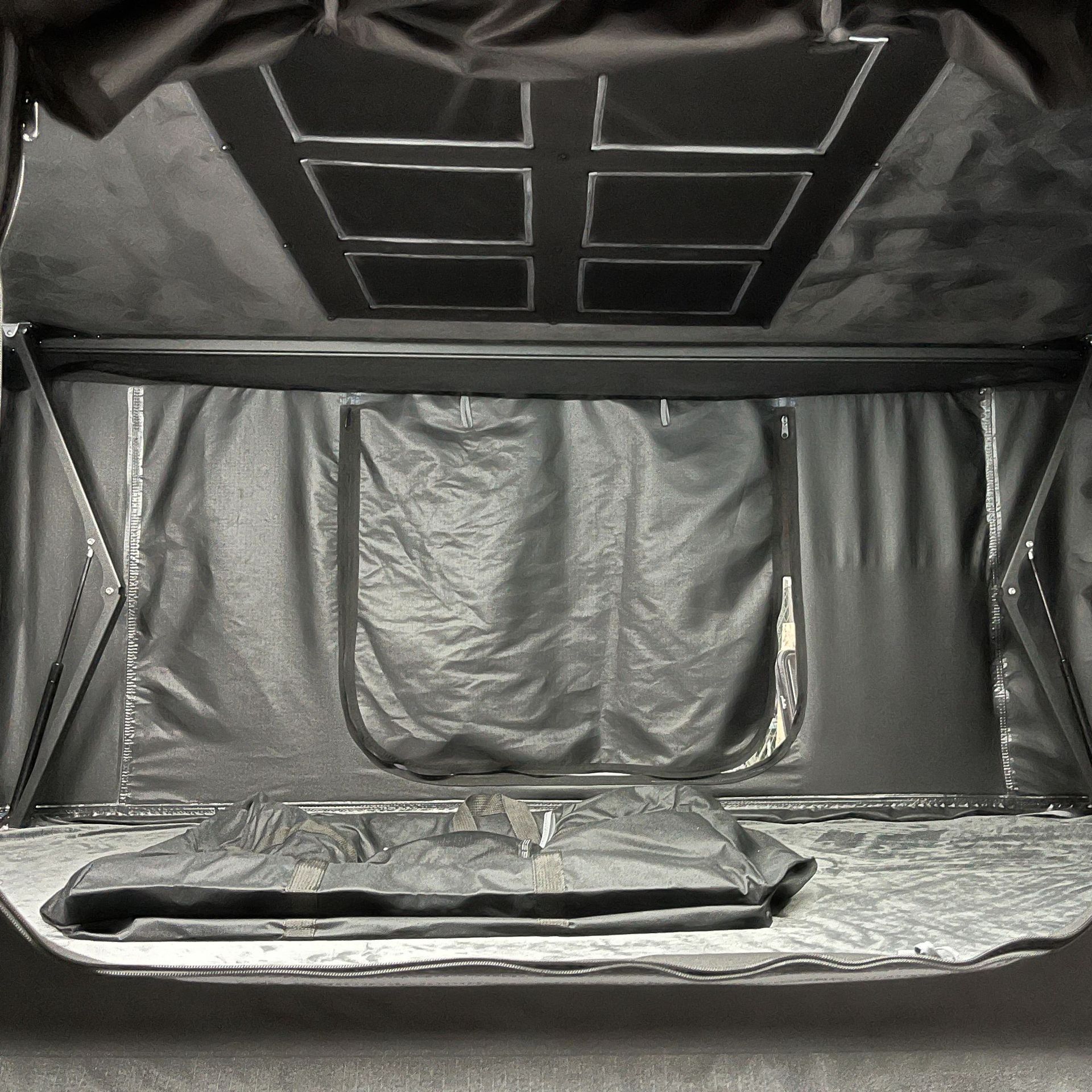 Carpa de techo de helicóptero de aluminio auto-conducción al aire libre de aleación de aluminio de apertura rápida carpa de vehículo SUV