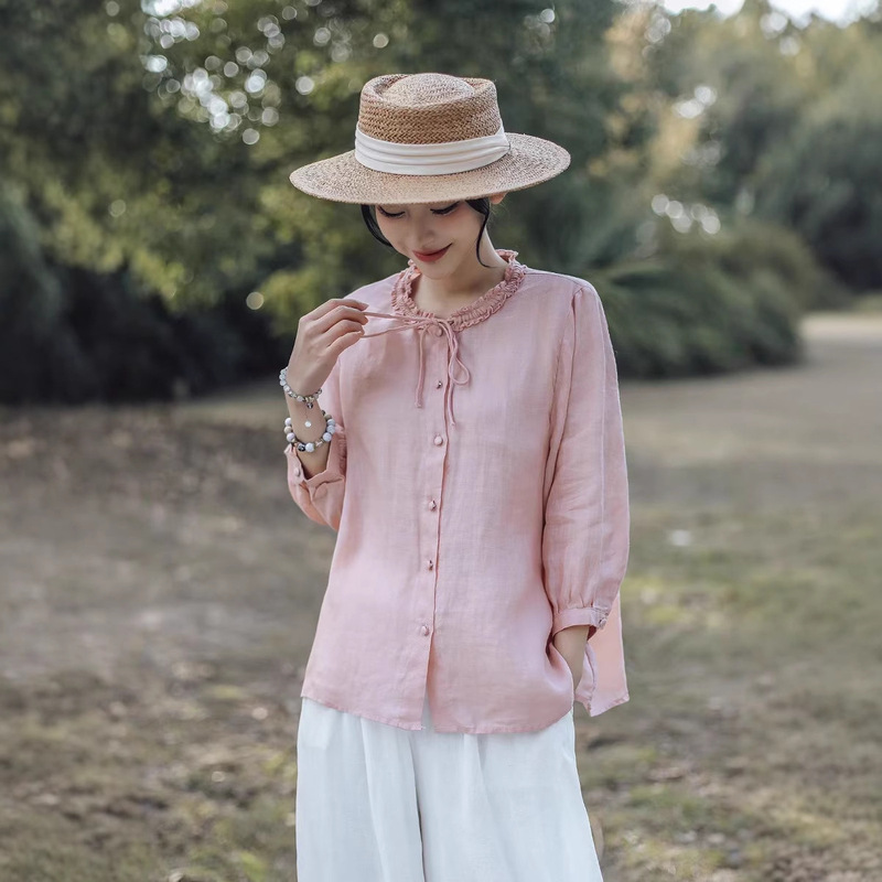 2025 Summer New Twill Simple Elegant Small Shirt with Elegant Single-breasted Lace Collar Elegant Age-reducing Doll Shirt