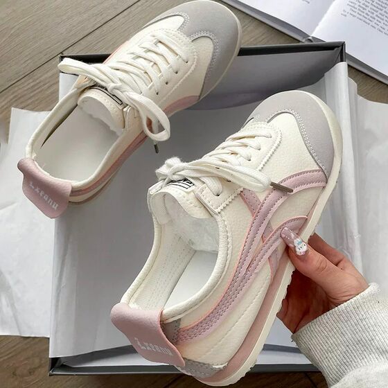 Wholesale Retro Joker Forrest Gump Training Shoes Women 2025 New Spring Breathable Flat sneaker Casual White Shoes