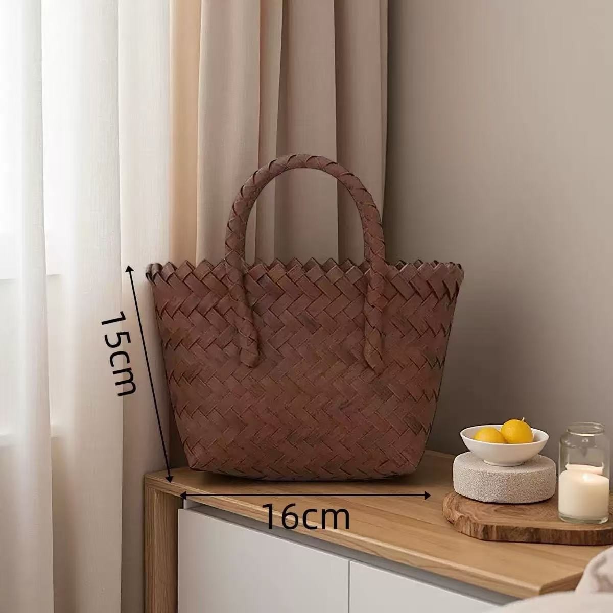 Brown short handle/small size