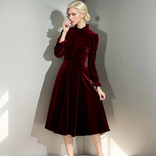 御姐轻熟风灯笼袖丝绒连衣裙子秋季女装法式复古收腰显瘦百褶长裙