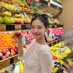 现货 韩国设计师gila天丝字母T恤韩系女装jennie同款显瘦长袖罩衫