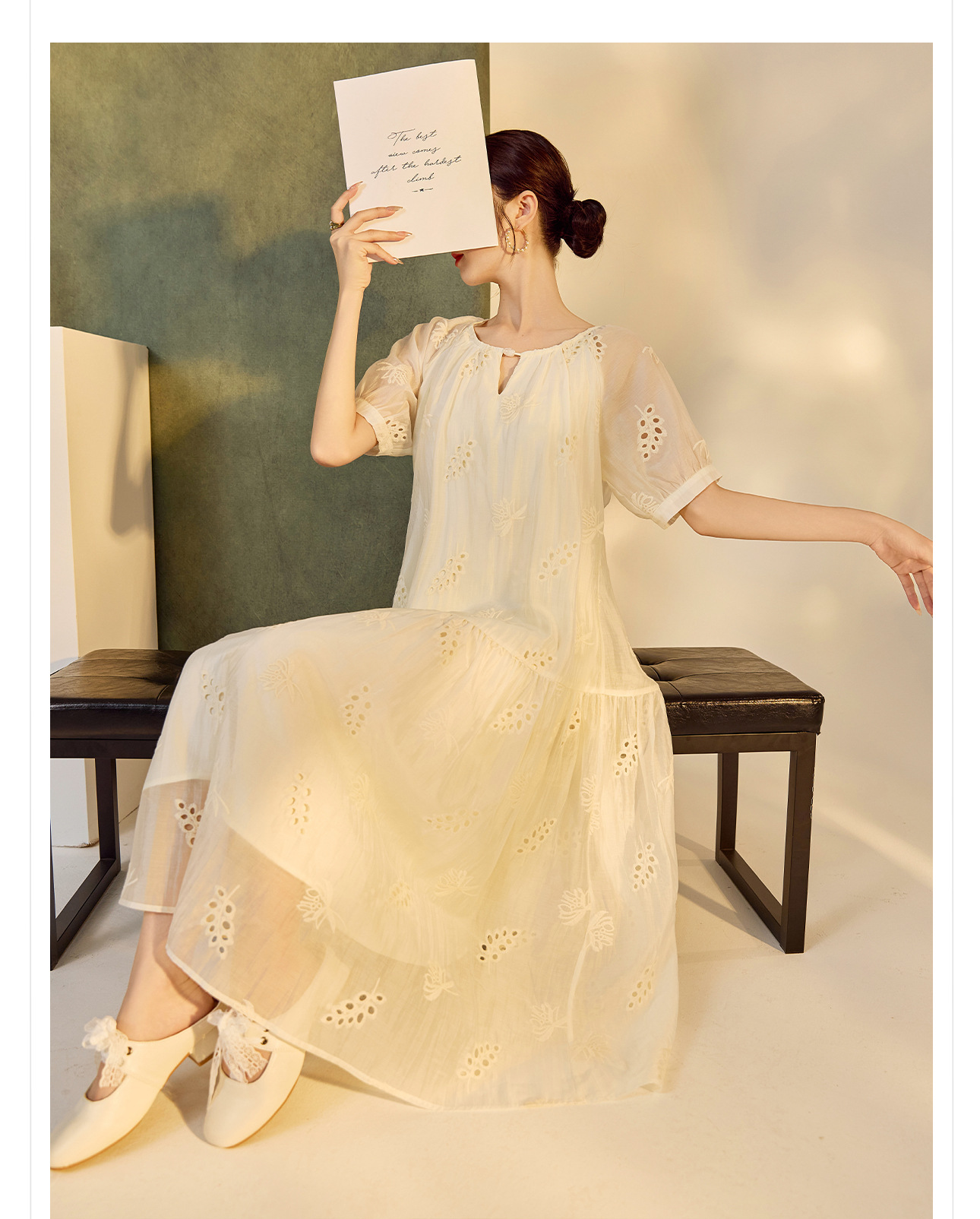 Váy suông midi Tencel phong cách Trung Quốc mới tay ngắn cổ tròn — Màu trắng be chi tiết 3