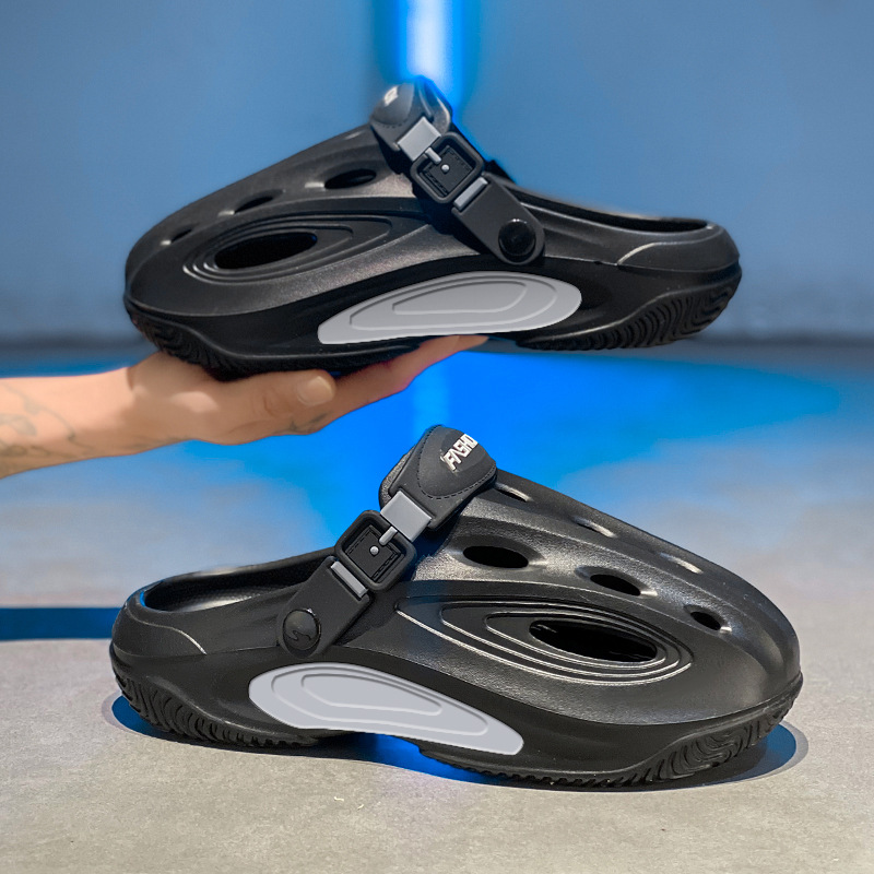 Zapatos con agujeros para hombres 2025 nuevo verano casual ropa exterior transpirable suela gruesa ligera sensación de pisar heces zapatillas Baotou para estudiantes