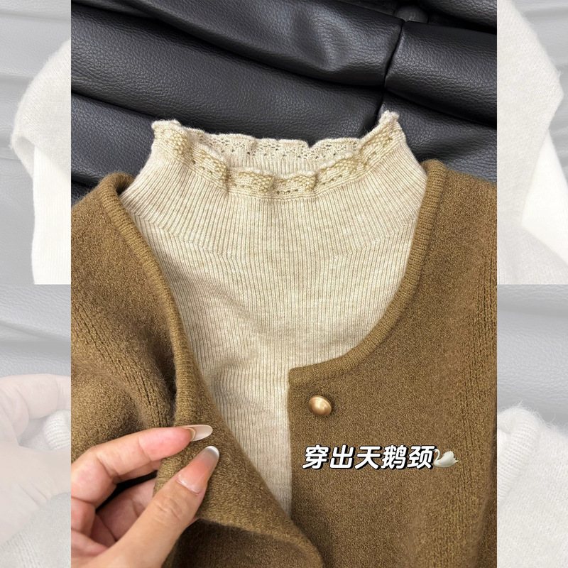 Oatmeal-colored lace half-turtleneck knit sweater for women, 2026 new style, suitable for layering or wearing as an outer garment, autumn top