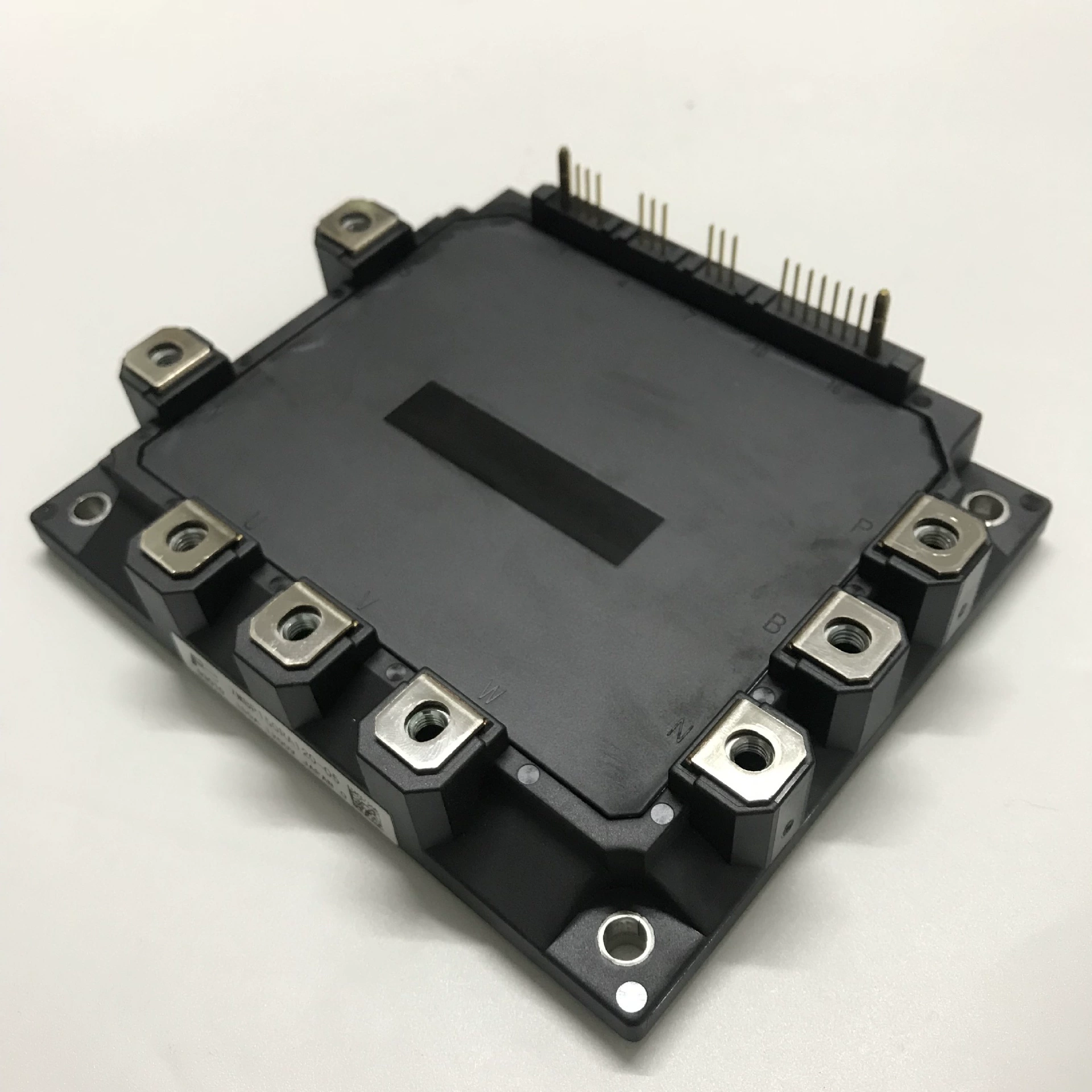 Модуль 6MBP200RA060 6MBP300RA060 6MBP150RTF060 6MBP200RTF060
