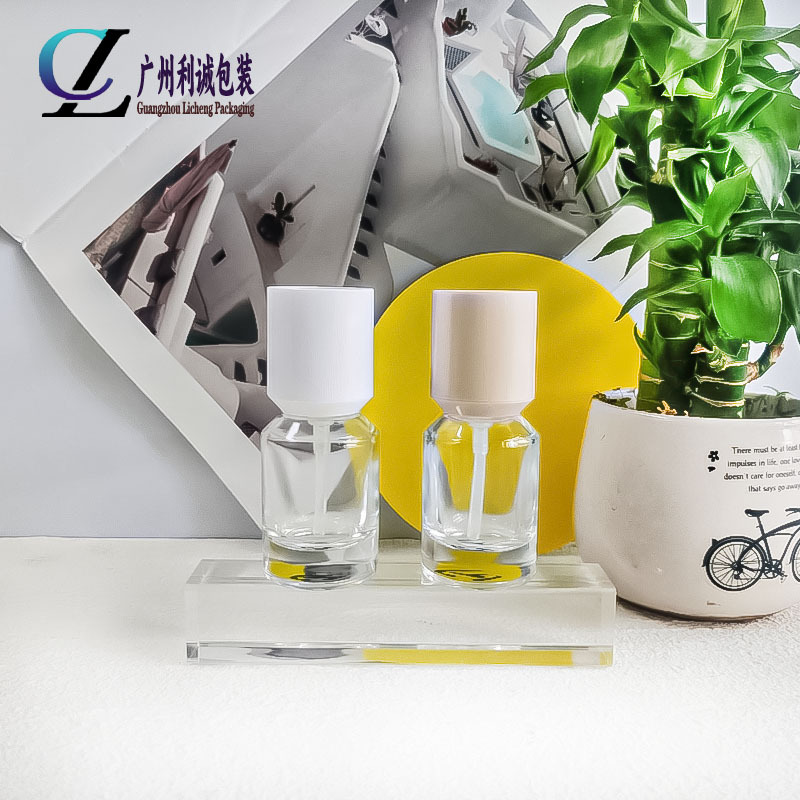 新款现货斜肩直圆化妆品玻璃瓶水乳膏霜瓶30ml毫升乳液分装瓶批发